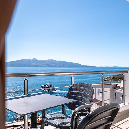 Erioni Hotel Саранде Екстериор снимка